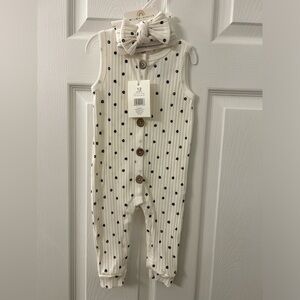 Whillow and Whimsy baby girl 2 Piece Set romper
